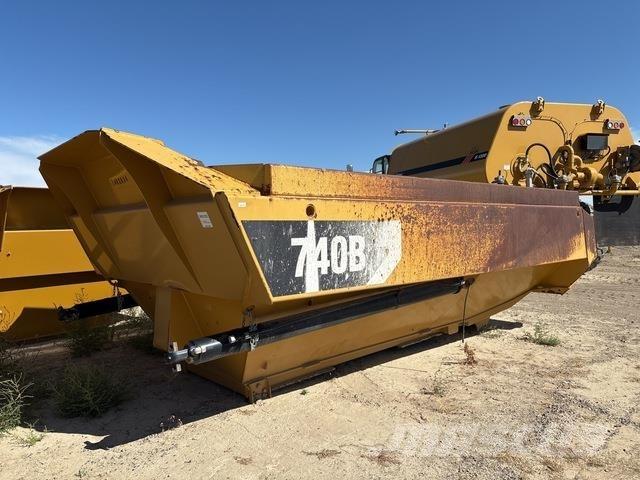 CAT 740B Транспорт - Други