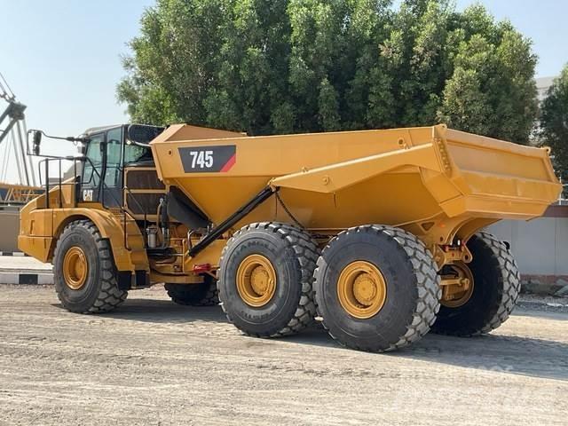 CAT 745 Дъмпери/моторни превозни средства