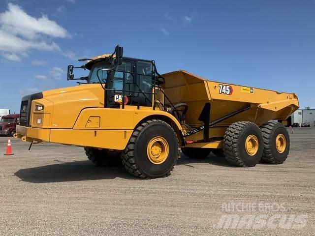 CAT 745 Дъмпери/моторни превозни средства