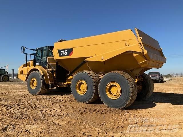 CAT 745 Дъмпери/моторни превозни средства