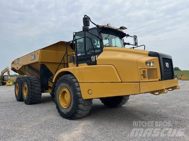 CAT 745 Дъмпери/моторни превозни средства