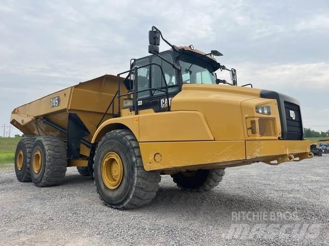 CAT 745 Дъмпери/моторни превозни средства