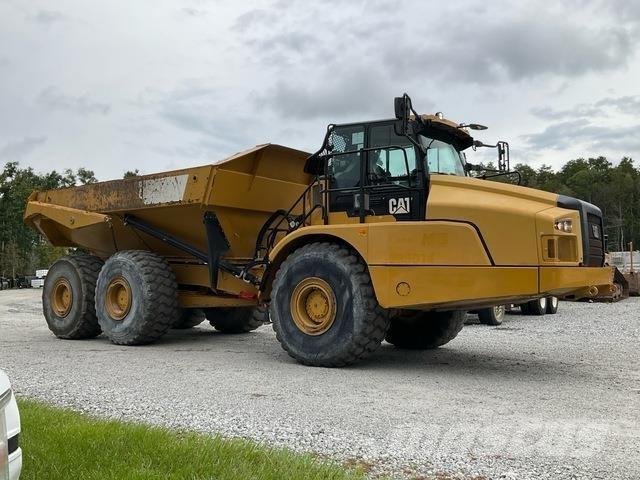 CAT 745 Дъмпери/моторни превозни средства