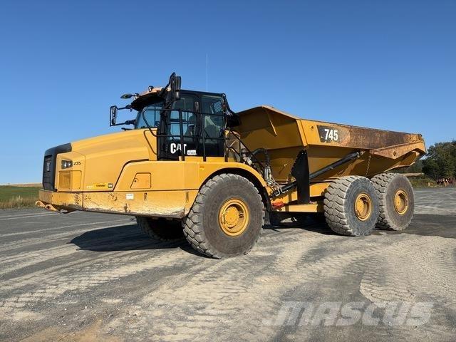 CAT 745 Дъмпери/моторни превозни средства