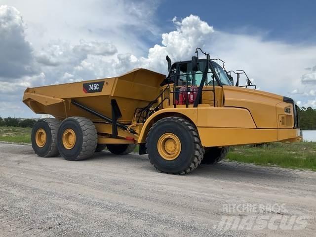CAT 745C Дъмпери/моторни превозни средства