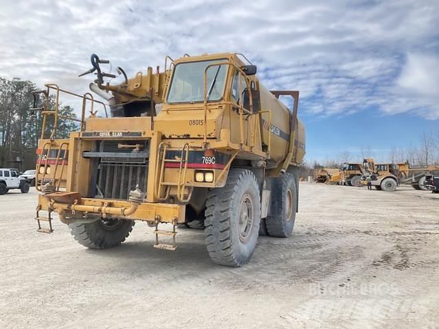 CAT 769C Цистерни за вода
