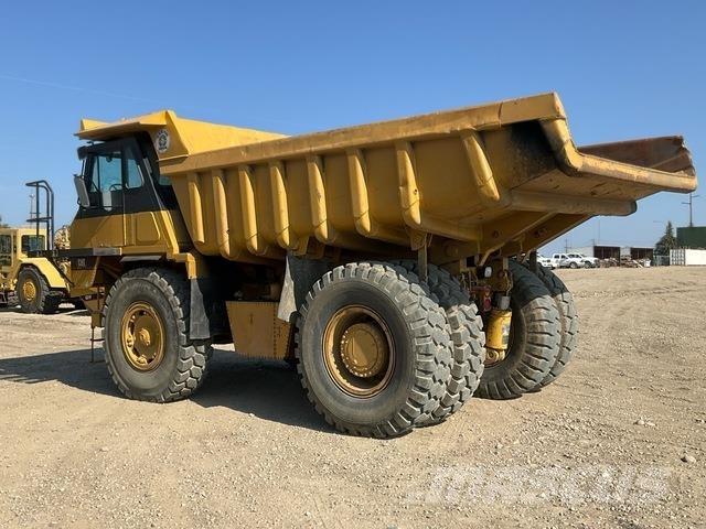CAT 769C Дъмпери/моторни превозни средства