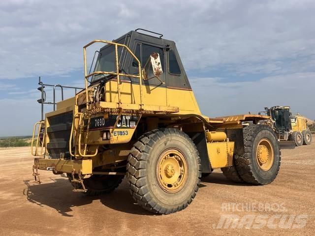 CAT 769D Дъмпери/моторни превозни средства
