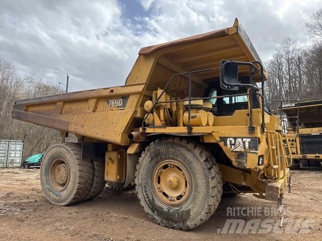 CAT 769D Дъмпери/моторни превозни средства