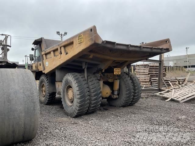 CAT 769D Дъмпери/моторни превозни средства