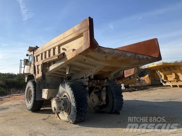CAT 773B Дъмпери/моторни превозни средства