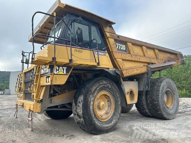 CAT 773D Дъмпери/моторни превозни средства
