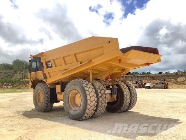 CAT 773E Дъмпери/моторни превозни средства