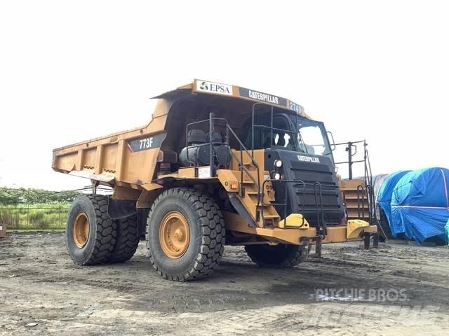 CAT 773F Дъмпери/моторни превозни средства