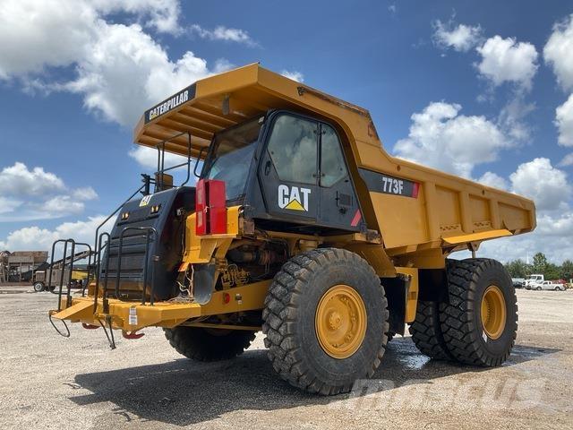 CAT 773F Дъмпери/моторни превозни средства