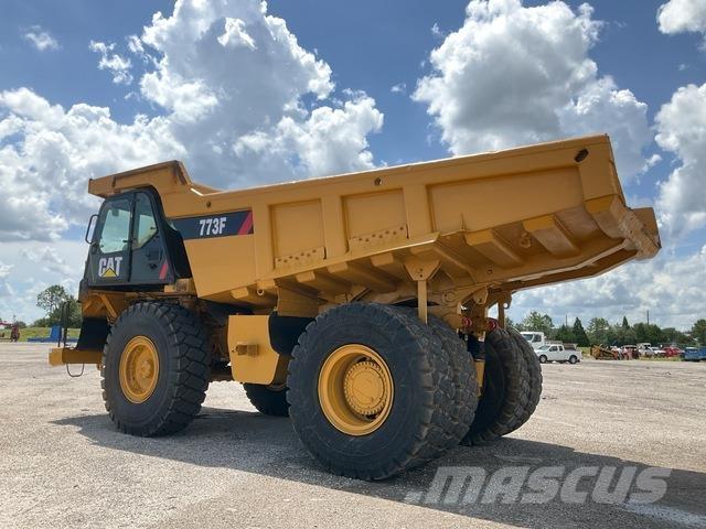 CAT 773F Дъмпери/моторни превозни средства