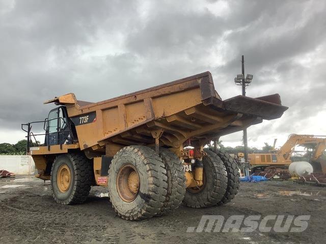 CAT 773F Дъмпери/моторни превозни средства