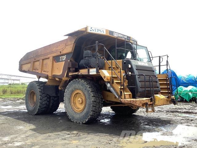 CAT 773F Дъмпери/моторни превозни средства