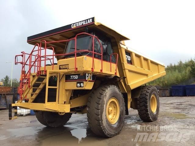 CAT 775D Дъмпери/моторни превозни средства