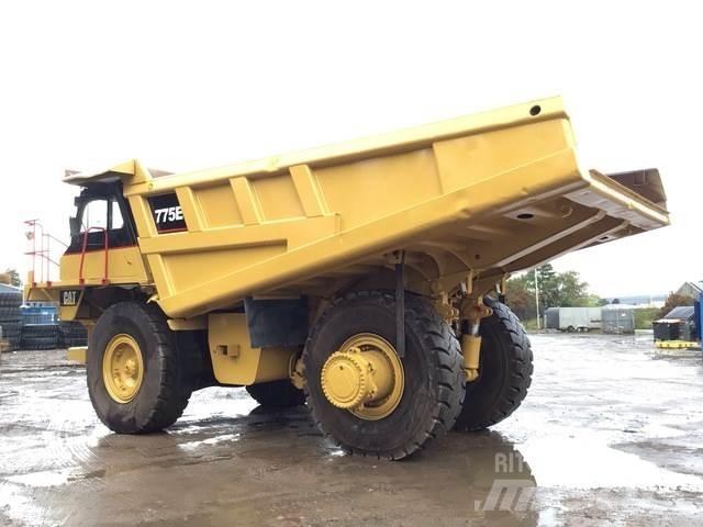 CAT 775E Дъмпери/моторни превозни средства