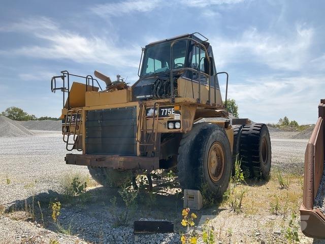 CAT 775E Дъмпери/моторни превозни средства