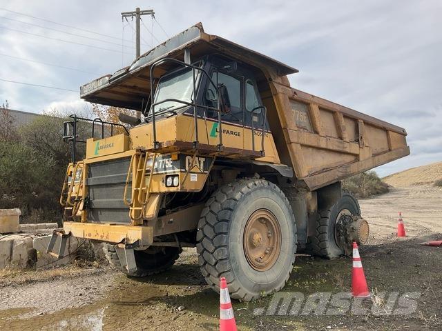 CAT 775E Дъмпери/моторни превозни средства