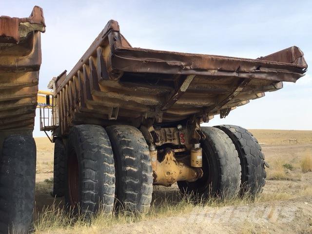 CAT 777 Дъмпери/моторни превозни средства