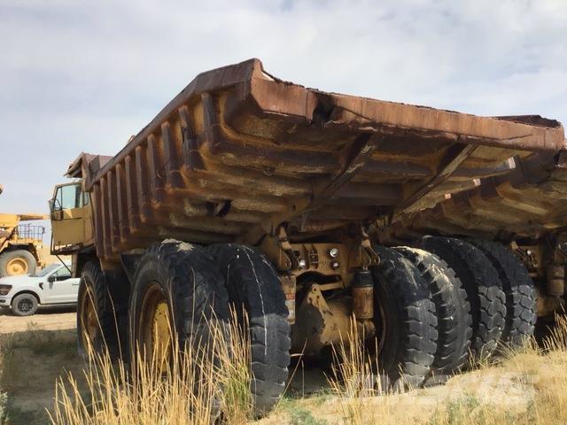 CAT 777 Дъмпери/моторни превозни средства