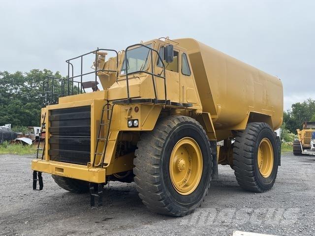 CAT 777B Цистерни за вода
