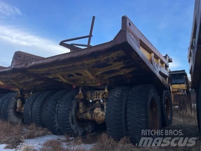 CAT 777D Дъмпери/моторни превозни средства