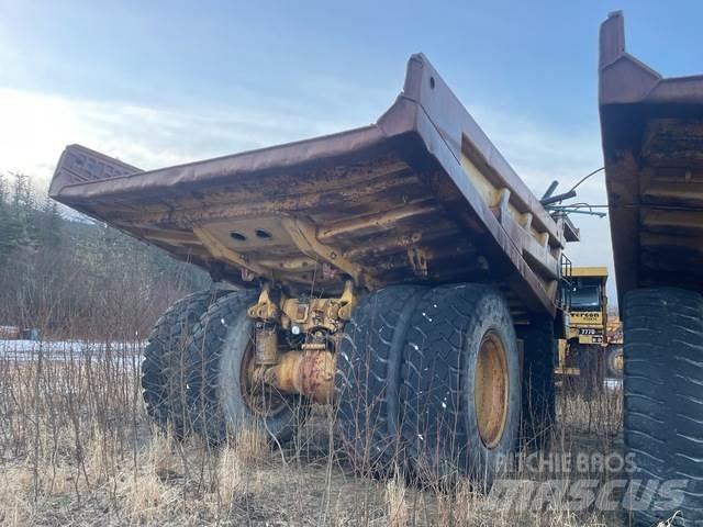 CAT 777D Дъмпери/моторни превозни средства