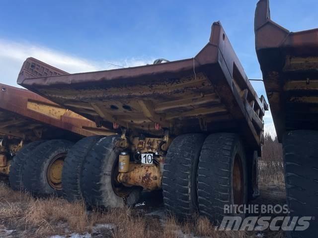 CAT 777D Дъмпери/моторни превозни средства
