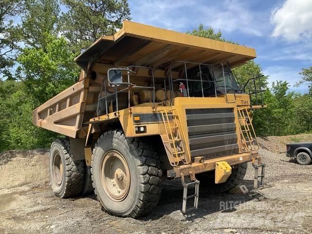 CAT 777D Дъмпери/моторни превозни средства