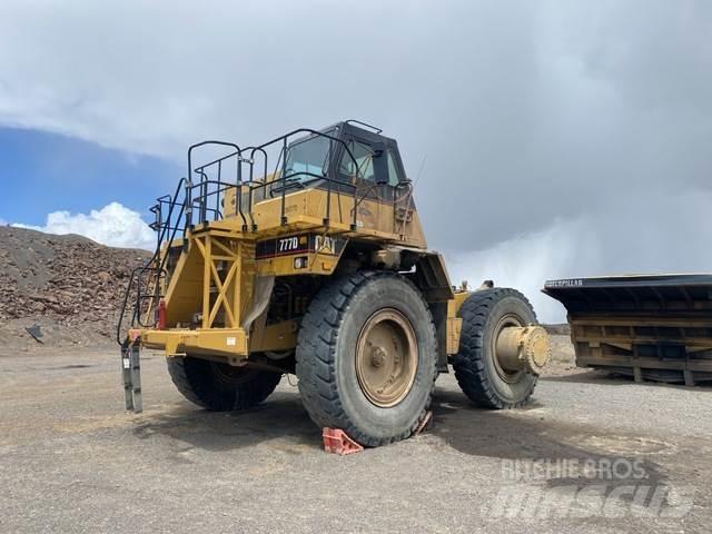 CAT 777D Дъмпери/моторни превозни средства