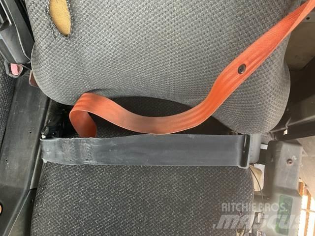 CAT 777D Дъмпери/моторни превозни средства