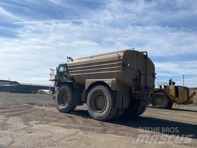 CAT 777D Цистерни за вода
