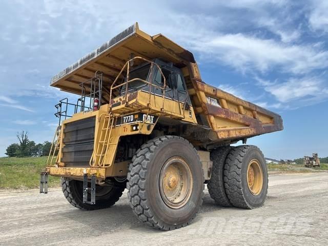 CAT 777D Дъмпери/моторни превозни средства