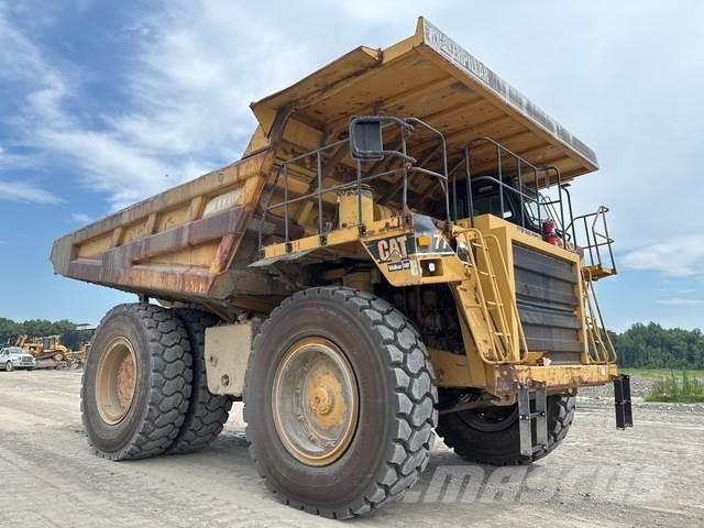 CAT 777D Дъмпери/моторни превозни средства