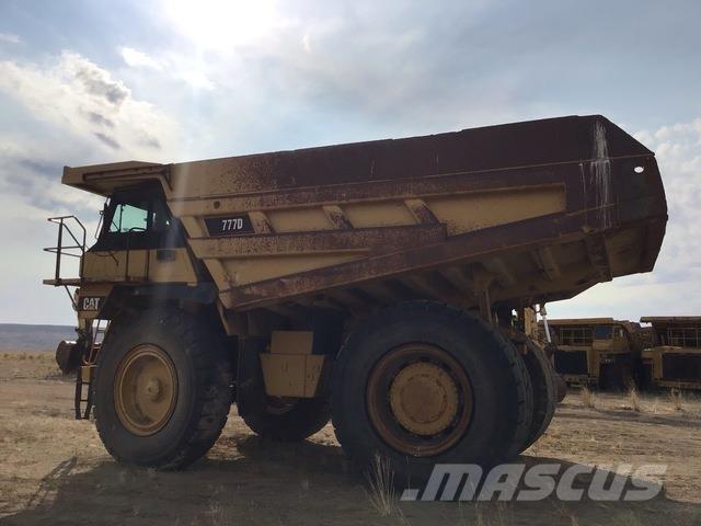 CAT 777D Дъмпери/моторни превозни средства