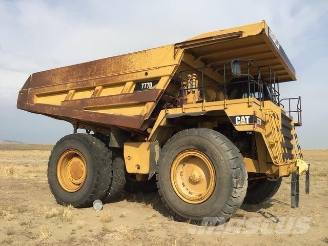 CAT 777D Дъмпери/моторни превозни средства
