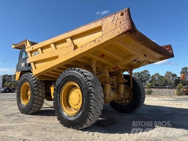 CAT 777E Дъмпери/моторни превозни средства