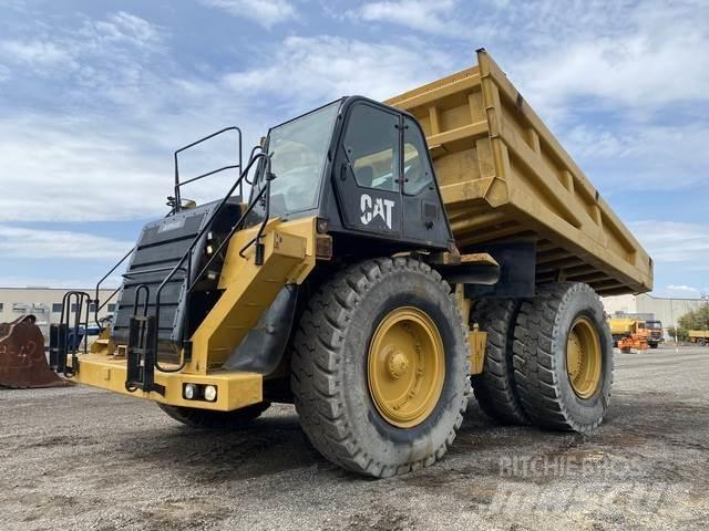 CAT 777F Дъмпери/моторни превозни средства