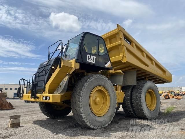 CAT 777F Дъмпери/моторни превозни средства