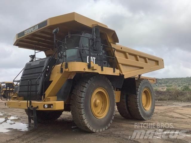 CAT 777F Дъмпери/моторни превозни средства