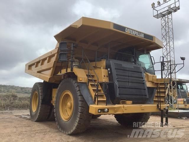 CAT 777F Дъмпери/моторни превозни средства