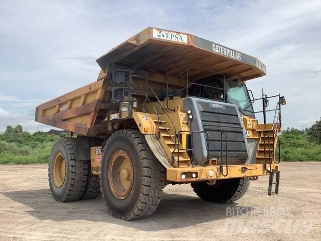 CAT 777F Дъмпери/моторни превозни средства