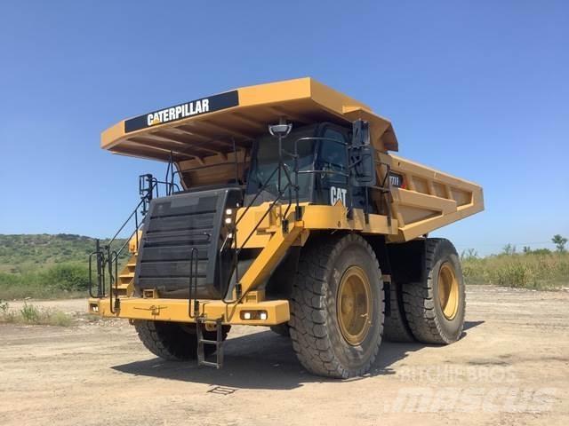 CAT 777F Дъмпери/моторни превозни средства