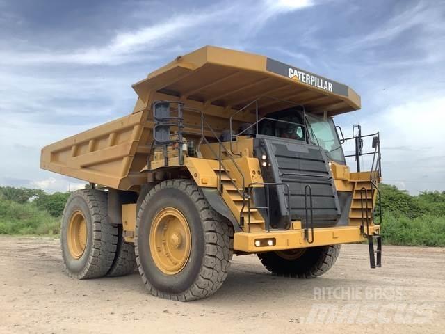 CAT 777F Дъмпери/моторни превозни средства