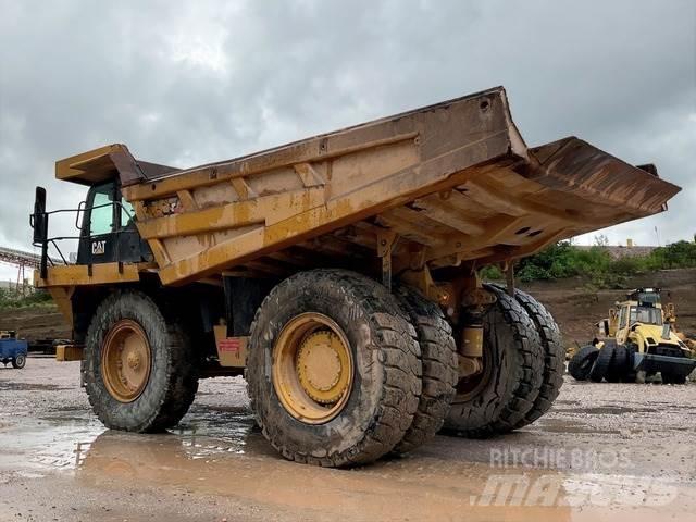 CAT 777F Дъмпери/моторни превозни средства