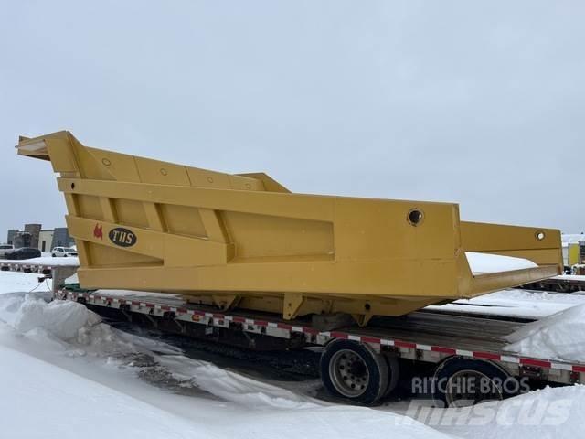 CAT 777F Транспорт - Други